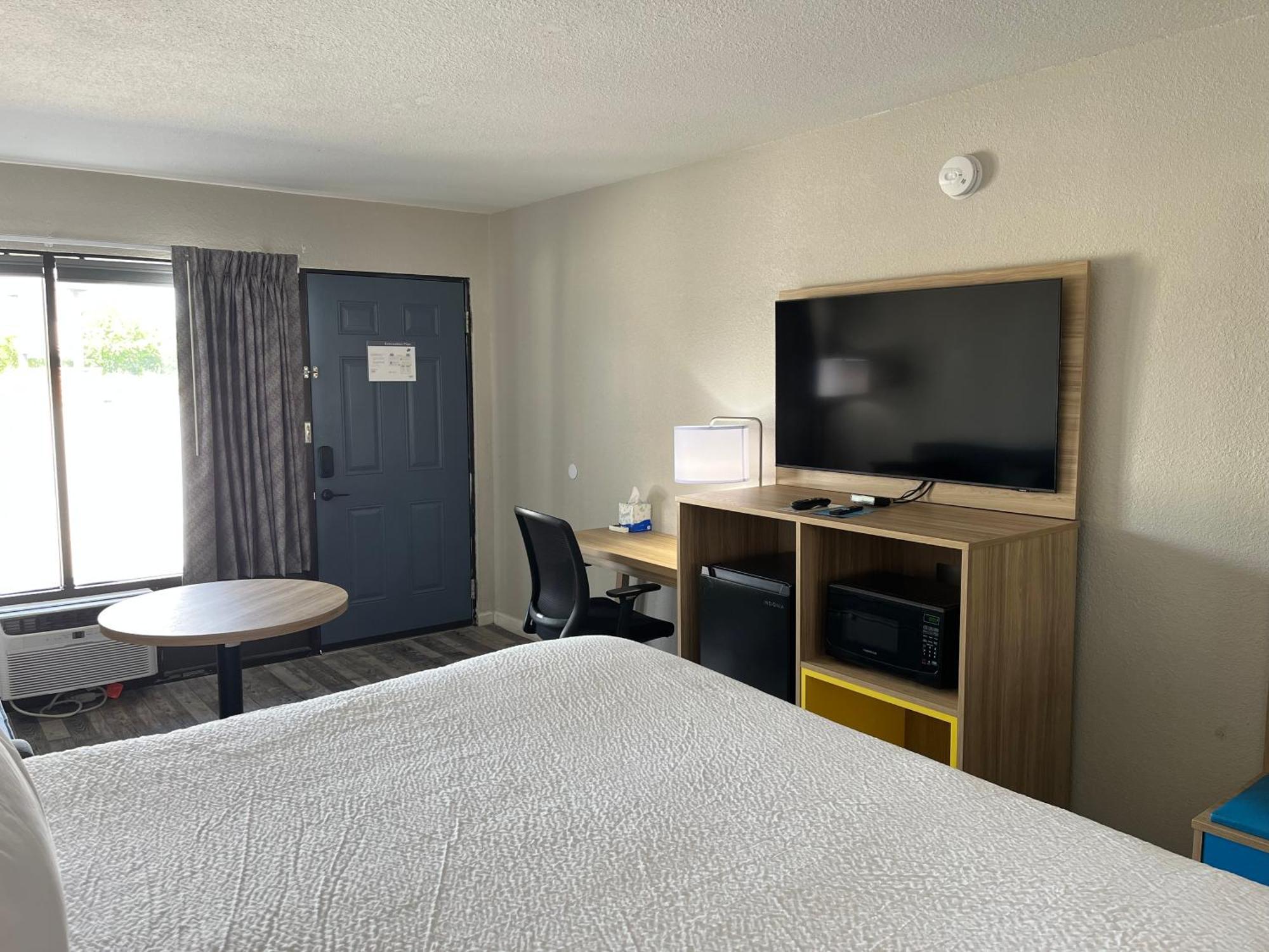 Days Inn By Wyndham Branson Ozarks 外观 照片